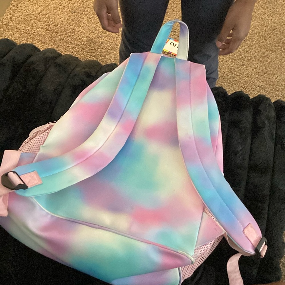 Colorful LOVE Backpack - Picture 4 of 4